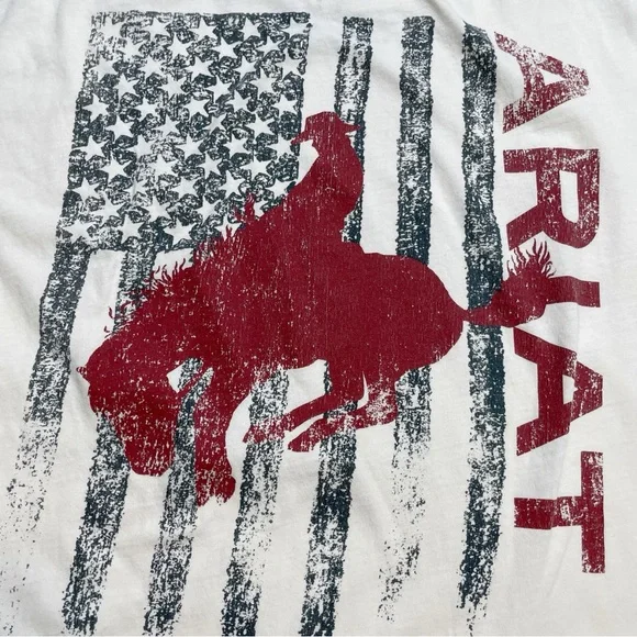 Ariat Men’s Off White Logo Short Sleeve T-Shirt - Picture 4 of 5